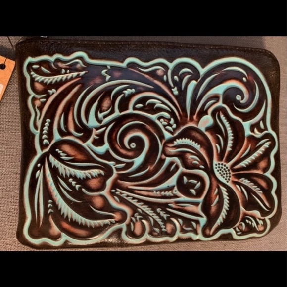 Patricia Nash Cassini wristlet, tooled turquoise - Picture 7 of 12